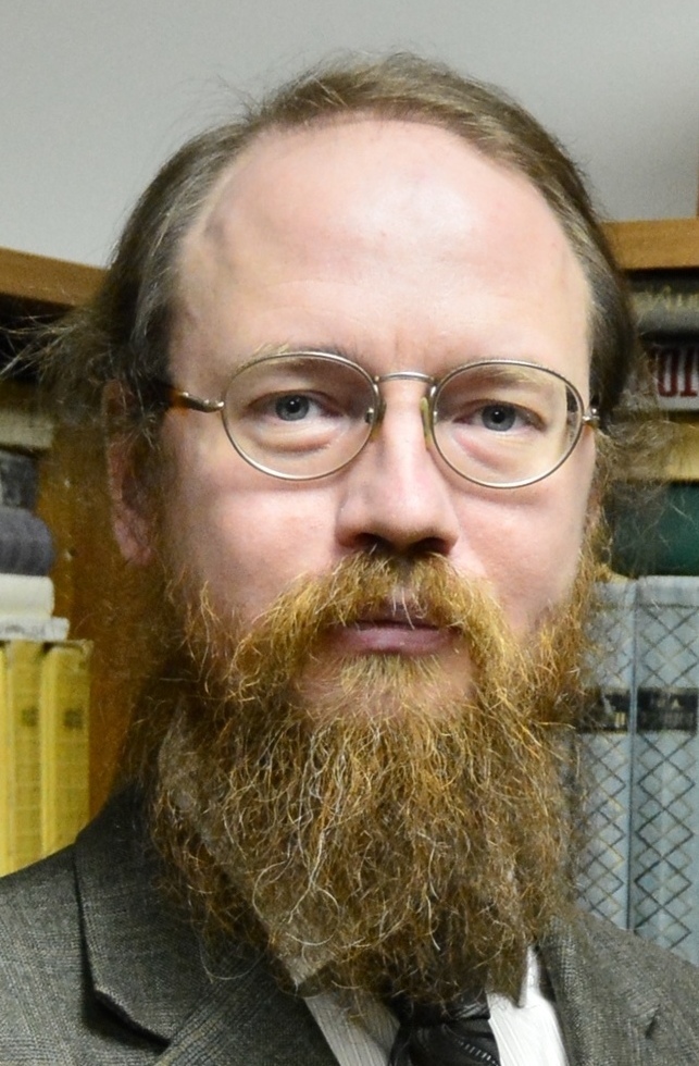 <a href="http://pstgu.ru/faculties/philological/about/dekan/" target="_blank">
Алексей Валерьевич Аксенов</a>, к. филол. наук, доцент.